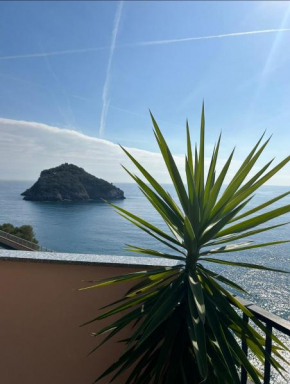 Casa Isola Bergeggi